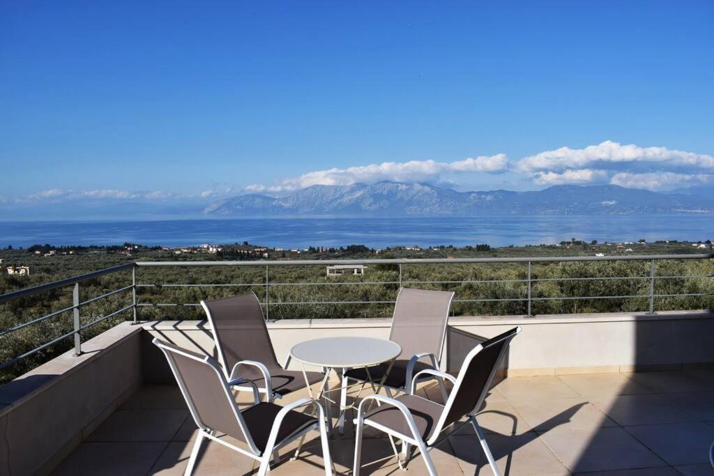 Panoramic View Summerhouse Loukissia Exteriér fotografie